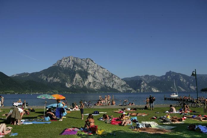 Esplanade und Fischerbucht Altmünster