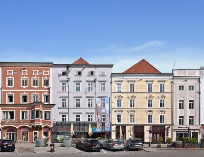 Doppelhaus mit Gortana-Passage und ehemaliges Gasthaus "zum grünen Baum"