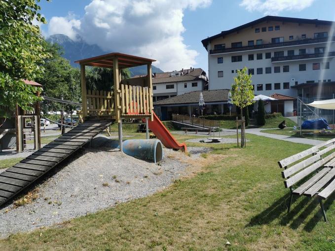 Spielplatz Gruabe Arena