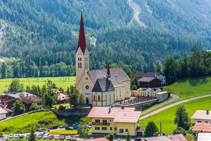 Kirche Holzgau