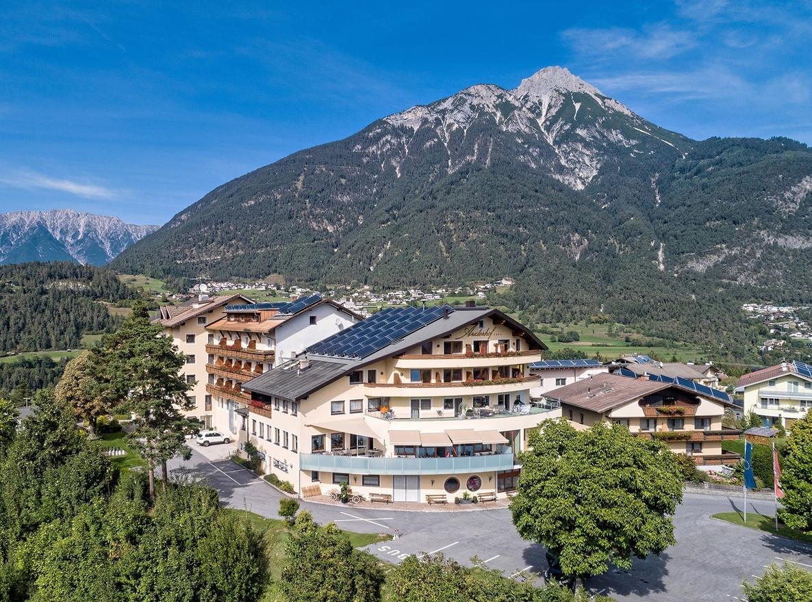 Hotel Arzlerhof
