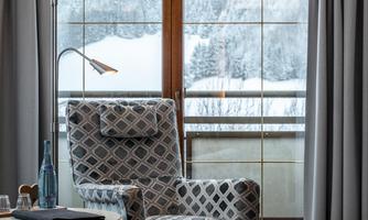 Wool, wood, soft colours, lots of light – all just for you