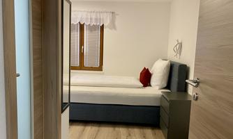 Zweibettzimmer + Bad AB1.IMG_1785