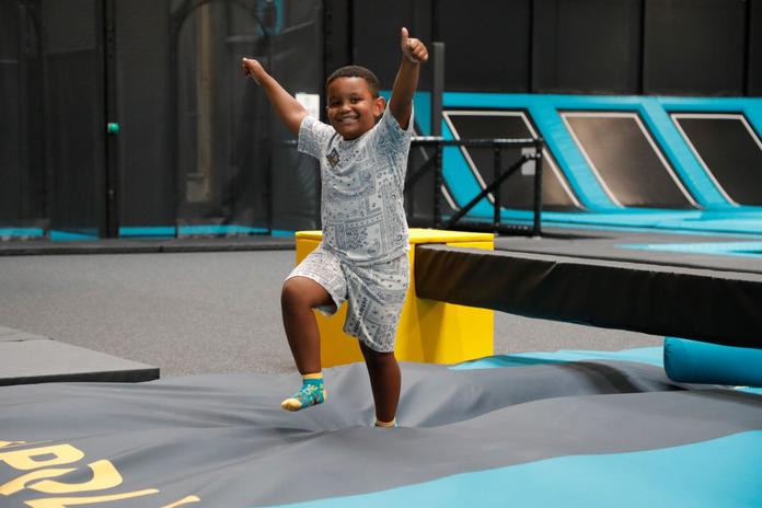 TRAMPOLINPARK JUMPWORLD.ONE