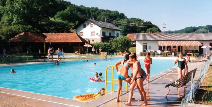 Freibad Neuhaus am Klausenbach