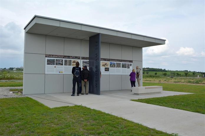 Infopoint - archäologische Ausgrabungen