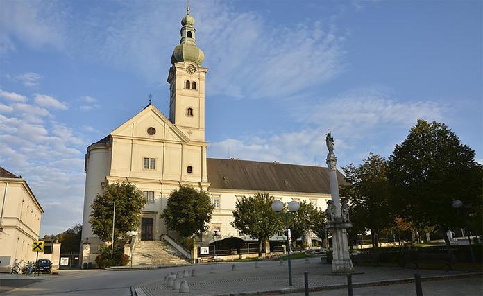 Pfarr- und Wallfahrtskirche Lockenhaus
