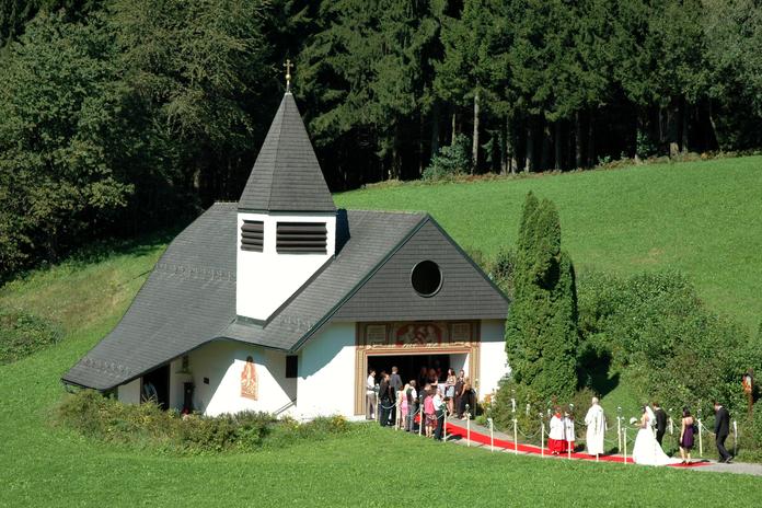 Wallfahrtskirche Maria Bründl - Bründlkirche - Glatzingerbründl