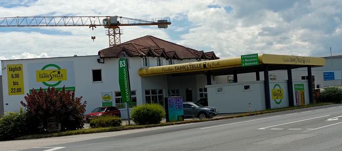 Rückentankstelle