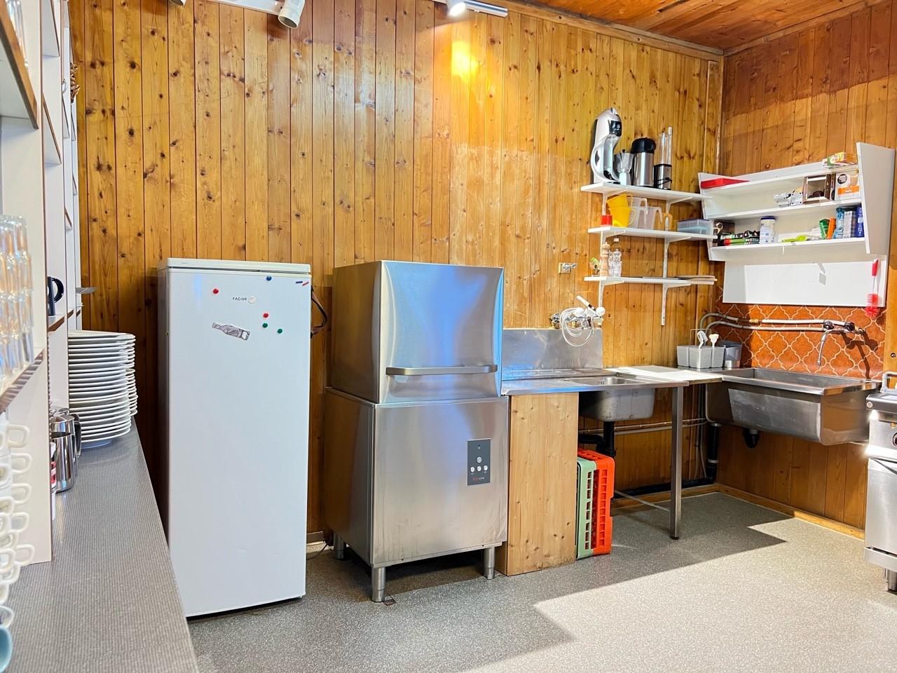 Küche (1) Küche (1)