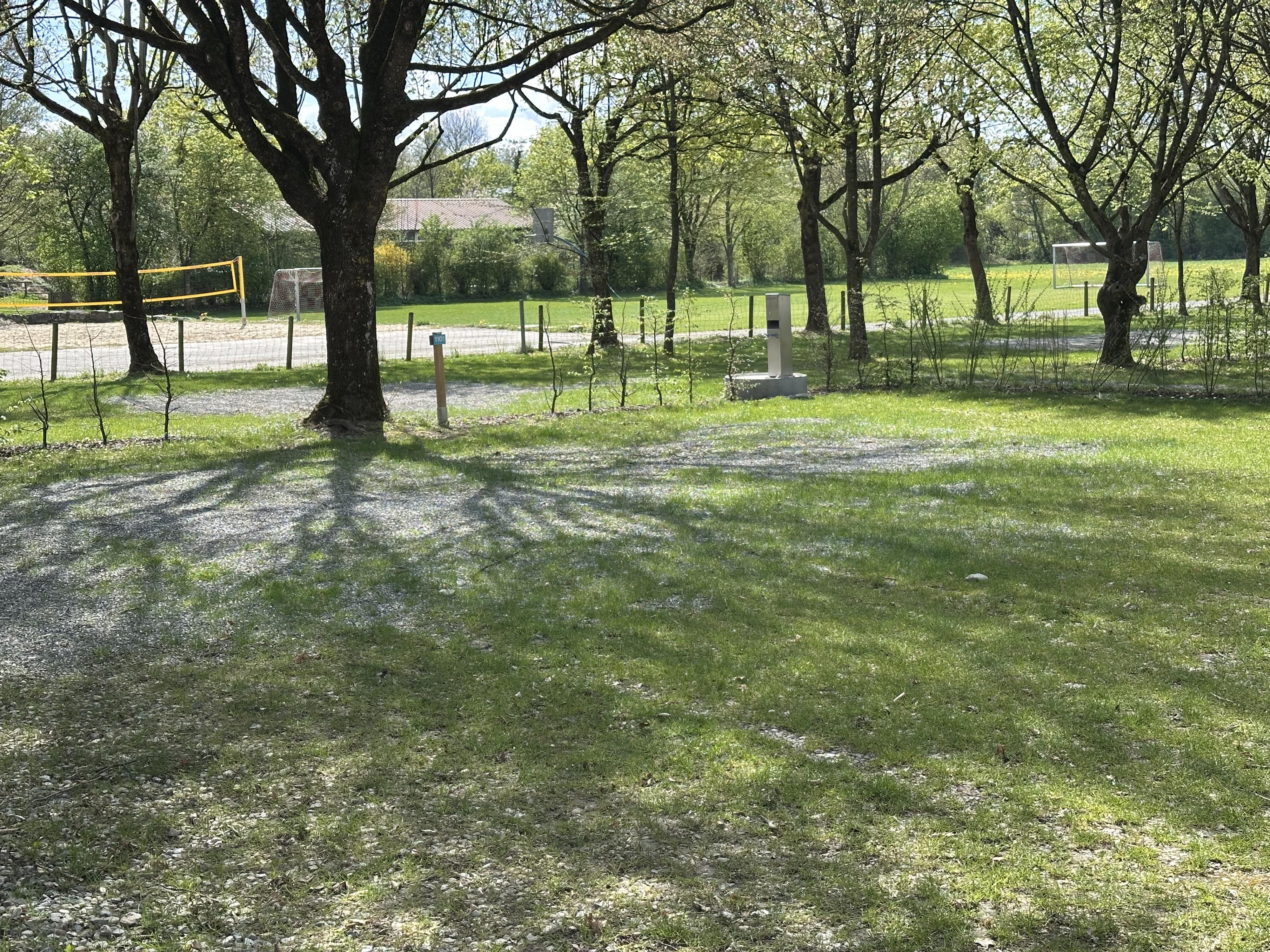 Familien Stellplatz - hundefreier Platzteil