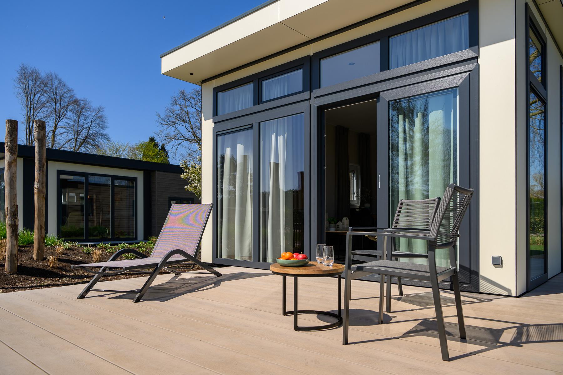 Modernes Chalet New Port mit Terrasse, für bis zu 4 Personen