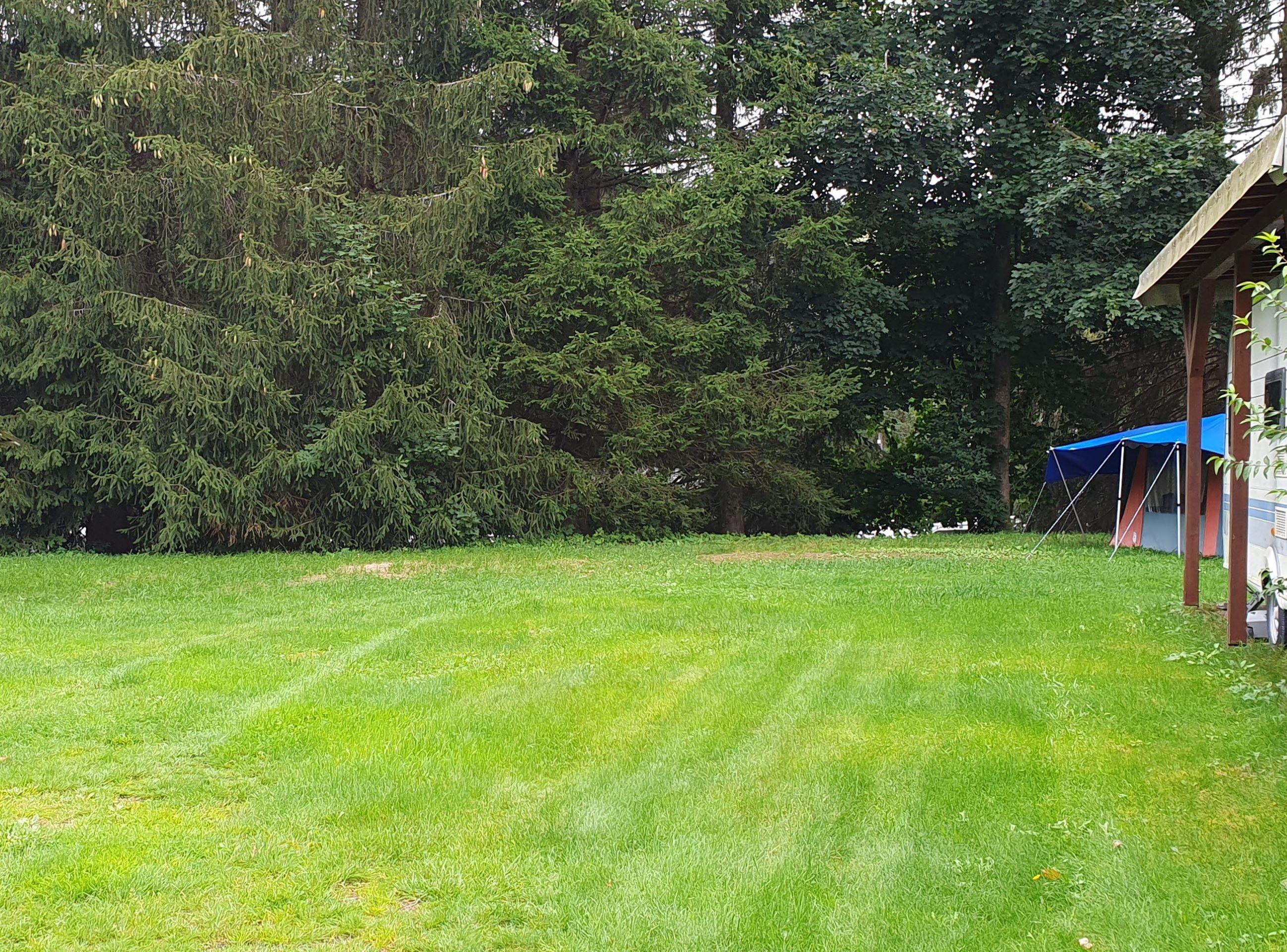 Stellplatz am Spielplatz
