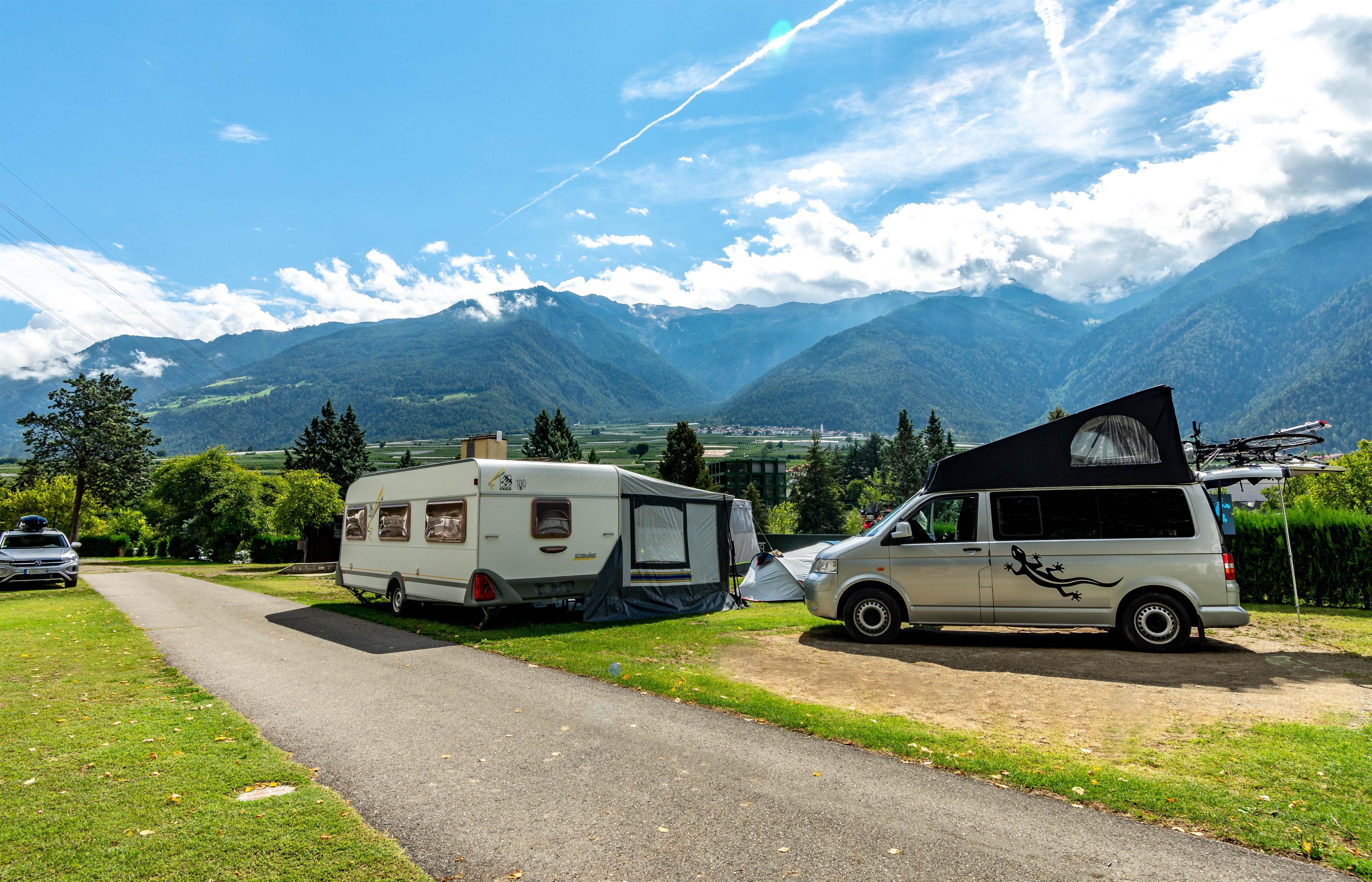 Stellplatz für Wohnmobil, Wohnwagen oder Zelt