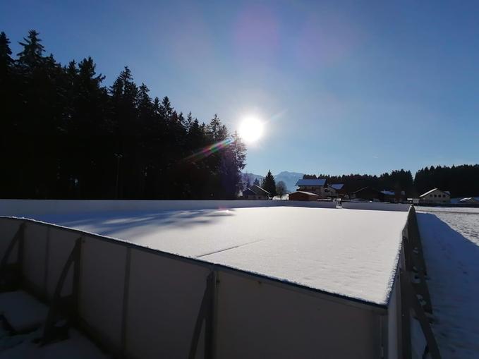 Eissportanlage/Eislaufplatz