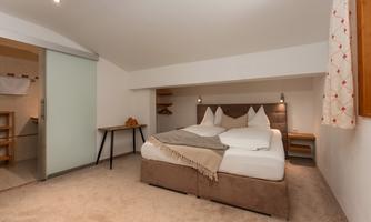 The Hochwurzen apartment features two separate bedrooms.