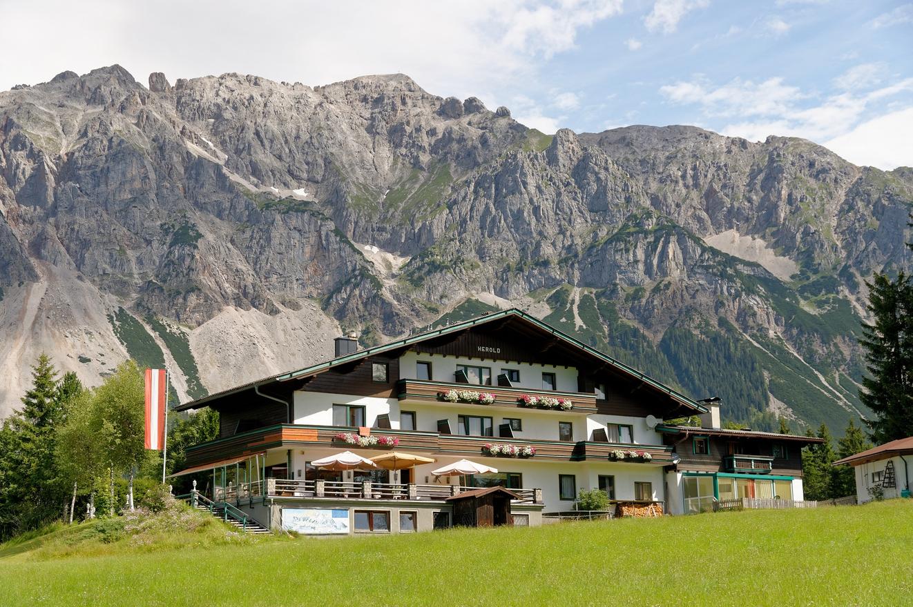 Kraftplatz am Dachstein - Bio-Hotel Herold