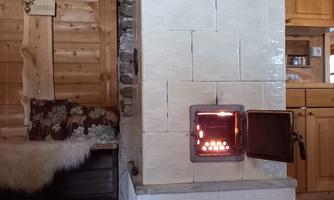 For warm and cozy hours in the beautiful weather hut