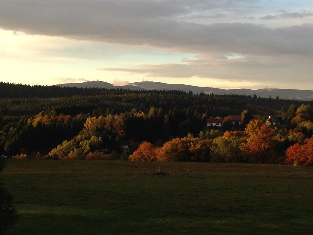 Zimmerausblick im Herbst