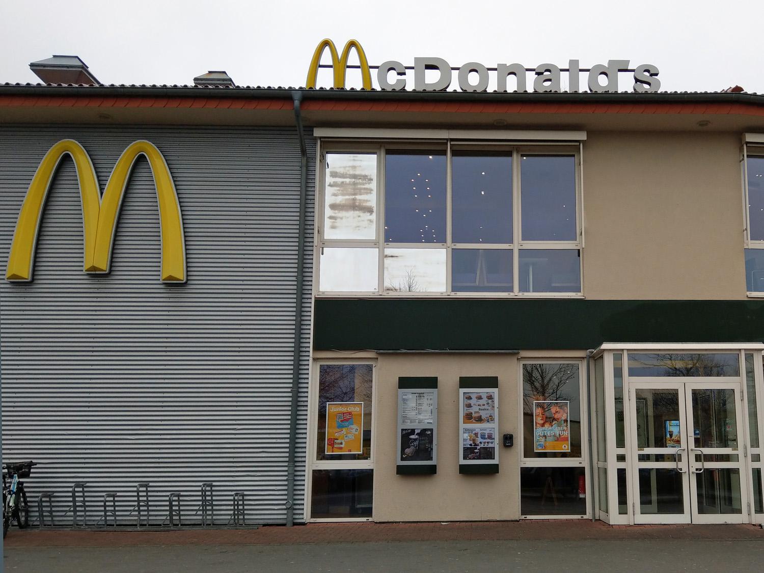 Mc Donalds Frühstück Samstag / YUM! 😋 So viele MC DONALDS NEUHEITEN im