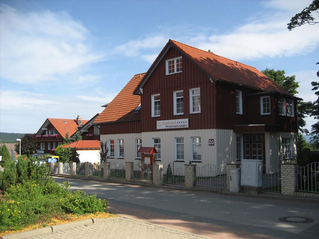Hausansicht Sommer