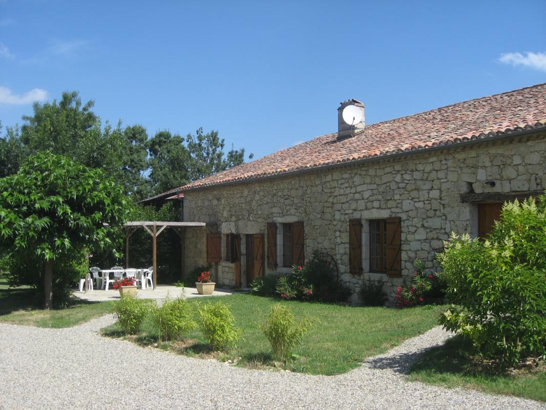 Gîte Flandé ( 1 à 6 personnes), Locations vacances à Mormès