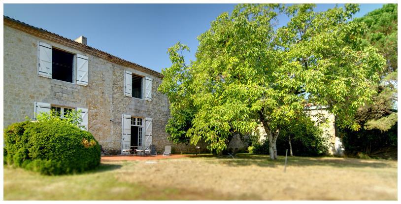 Maison en pierre Le Couchet