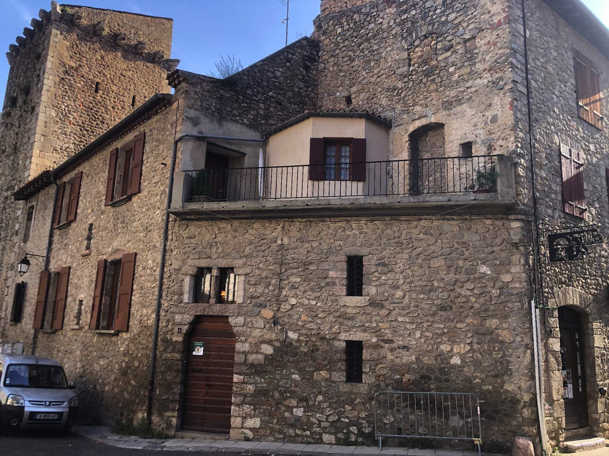 Pyrénées-Orientales, La maison Saint Jacques
