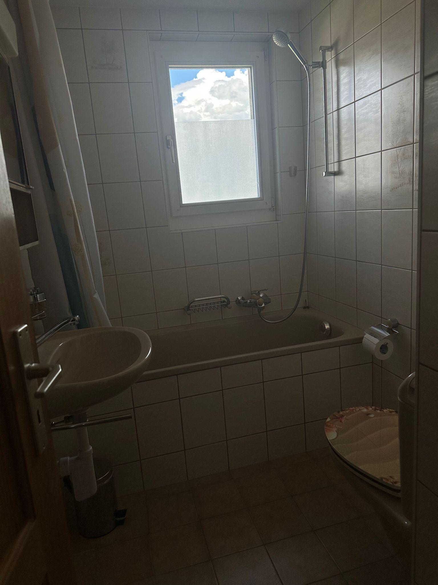 50816959-341d-4d46-b180-f3ec340e6a3e 50816959-341d-4d46-b180-f3ec340e6a3e