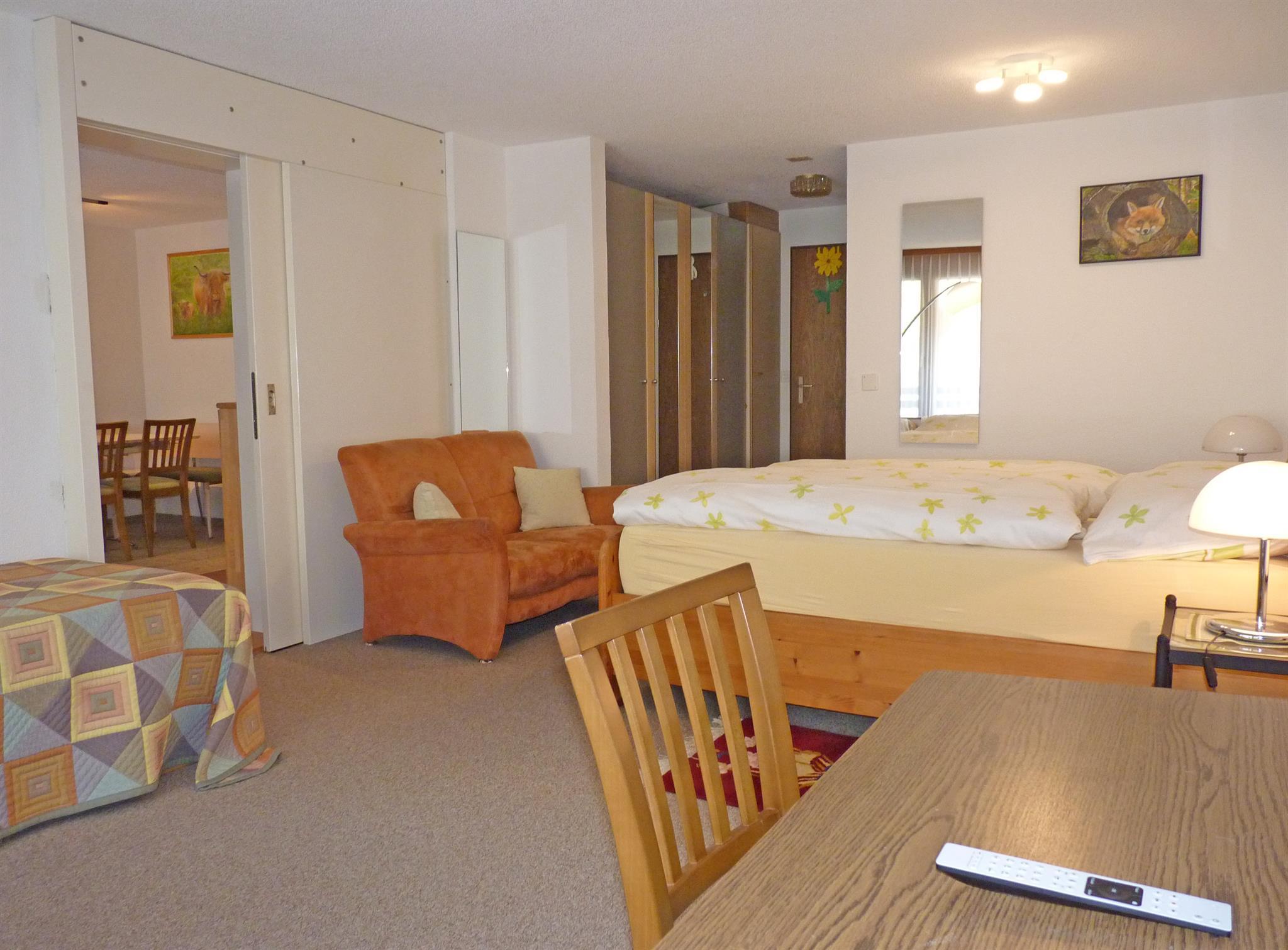 Schlafzimmer mit Sofa Schlafzimmer mit Sofa