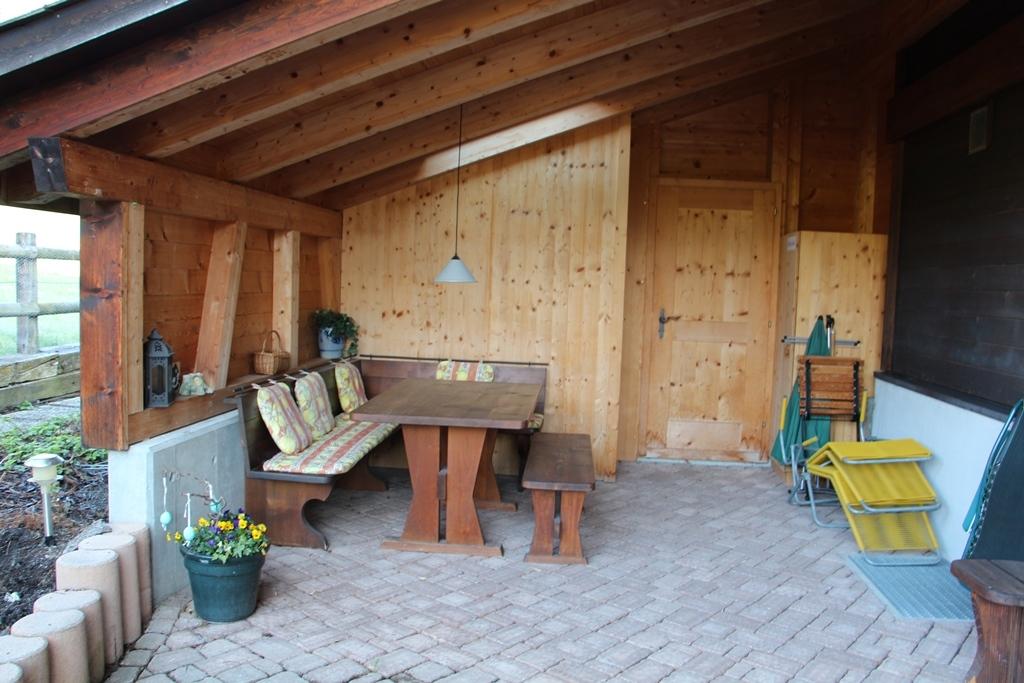 Gedeckter Gartensitzplatz Gedeckter Gartensitzplatz