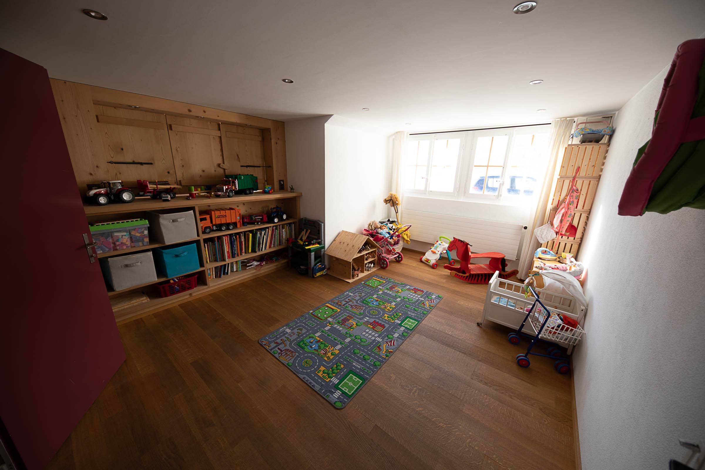 Das Kleinkinderspielzimmer Das Kleinkinderspielzimmer