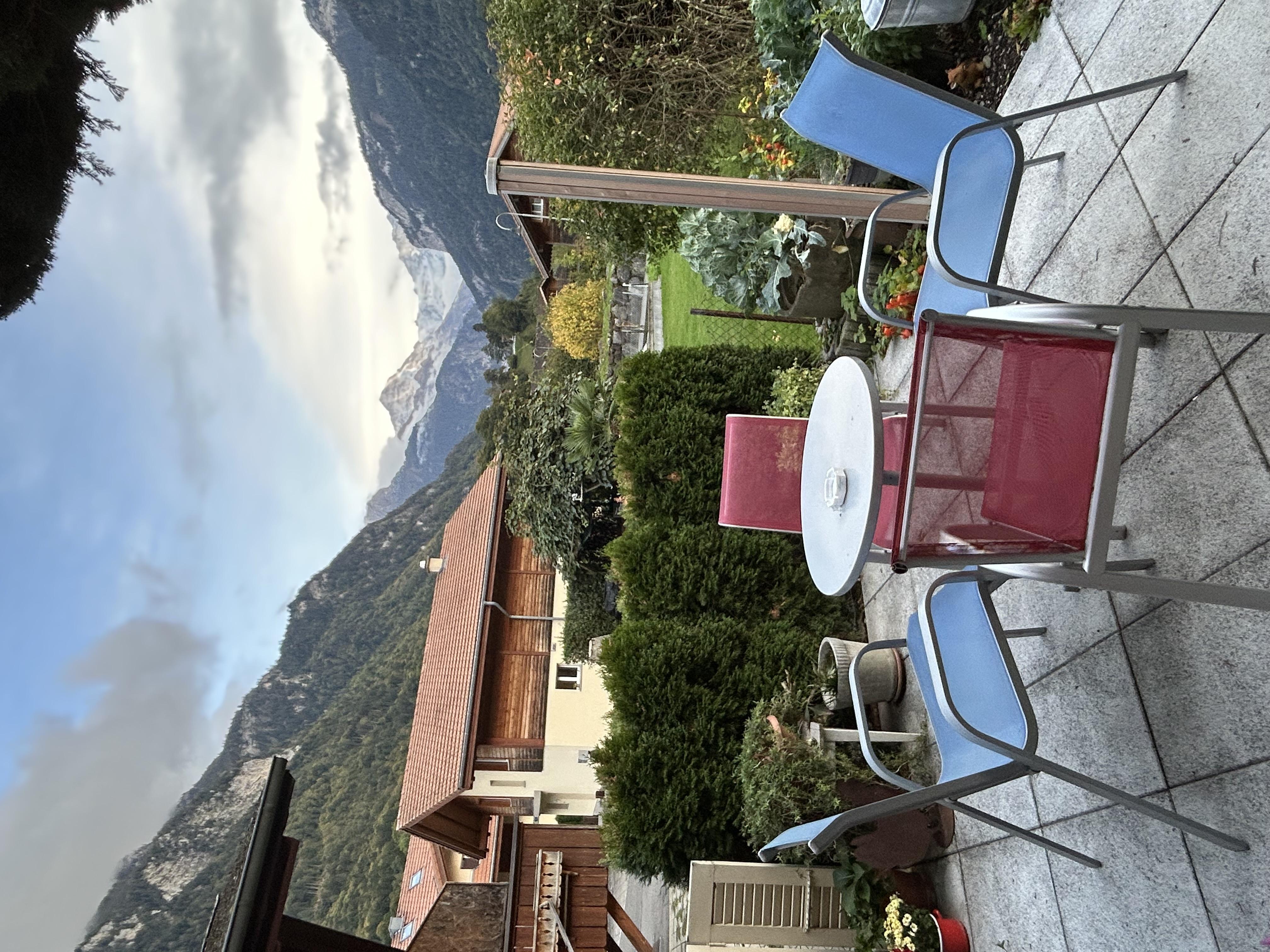 Sitzplatz vor dem Haus Sitzplatz vor dem Haus