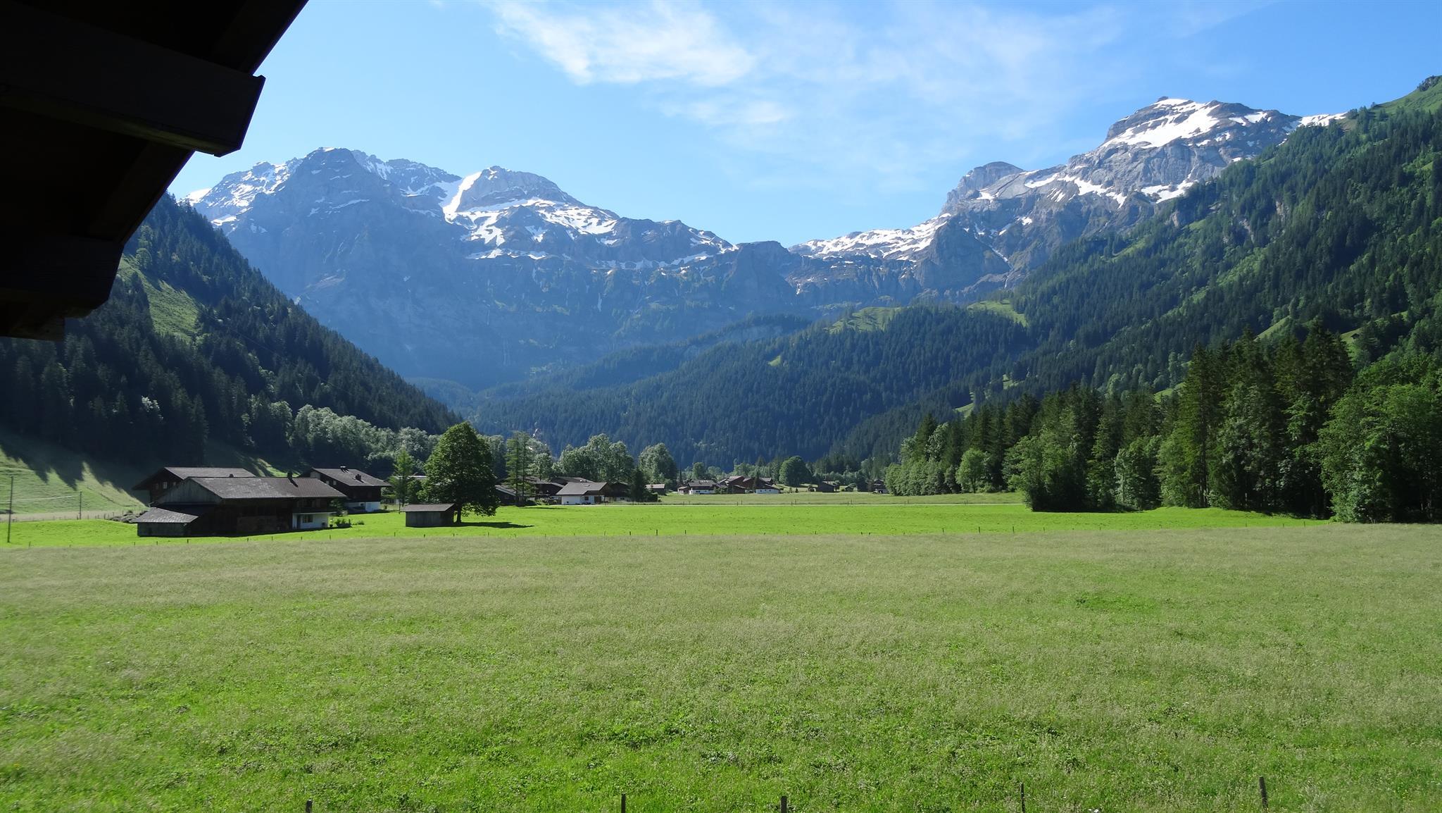 Aussicht Richtung Wildstrubelmassiv Aussicht Richtung Wildstrubelmassiv