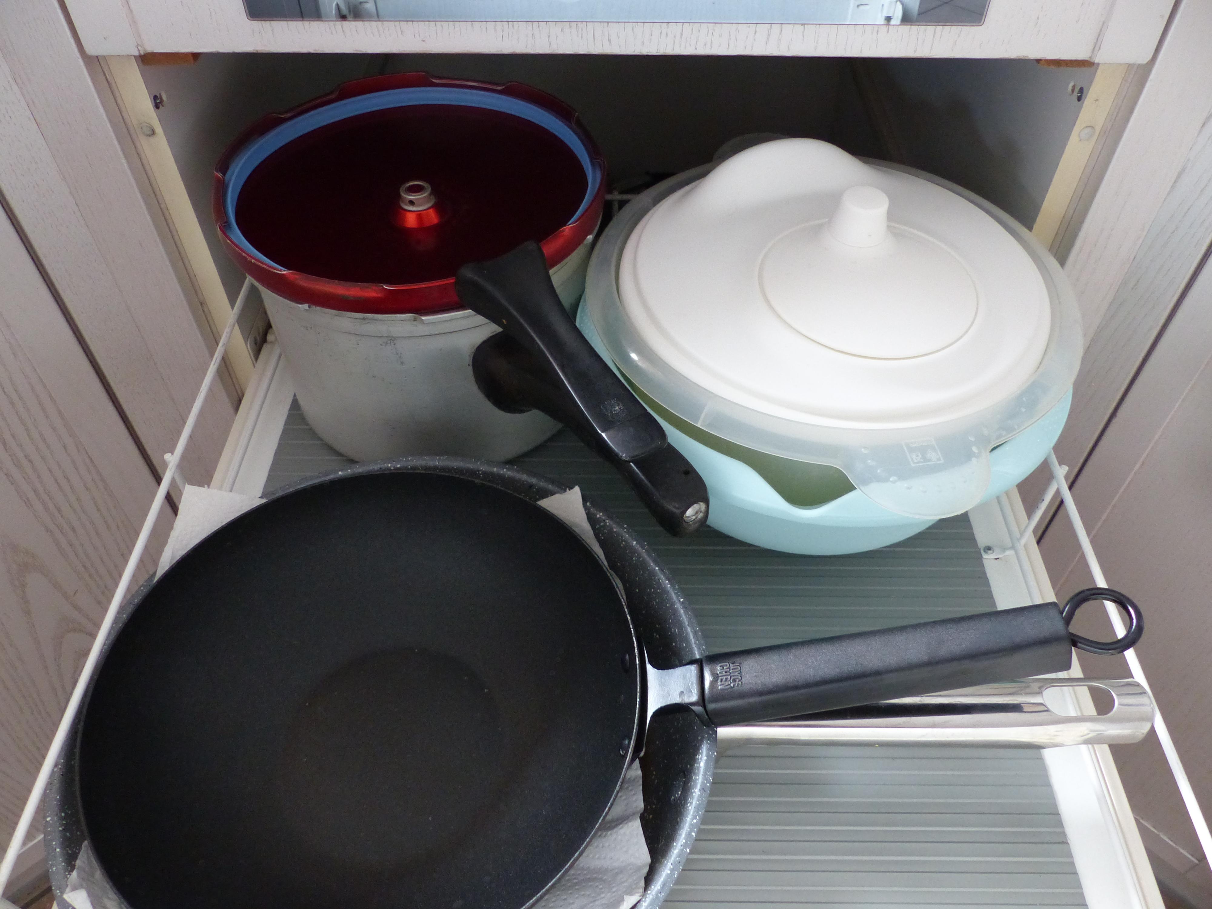 Dampfkochtopf, Salatschleuder & Bratpfannen Dampfkochtopf, Salatschleuder & Bratpfannen