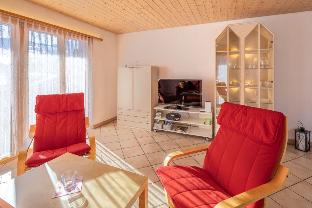 Wohnzimmer (2) Wohnzimmer (2)