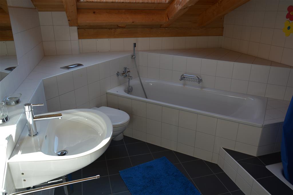 Bad/WC (2) Bad/WC (2)