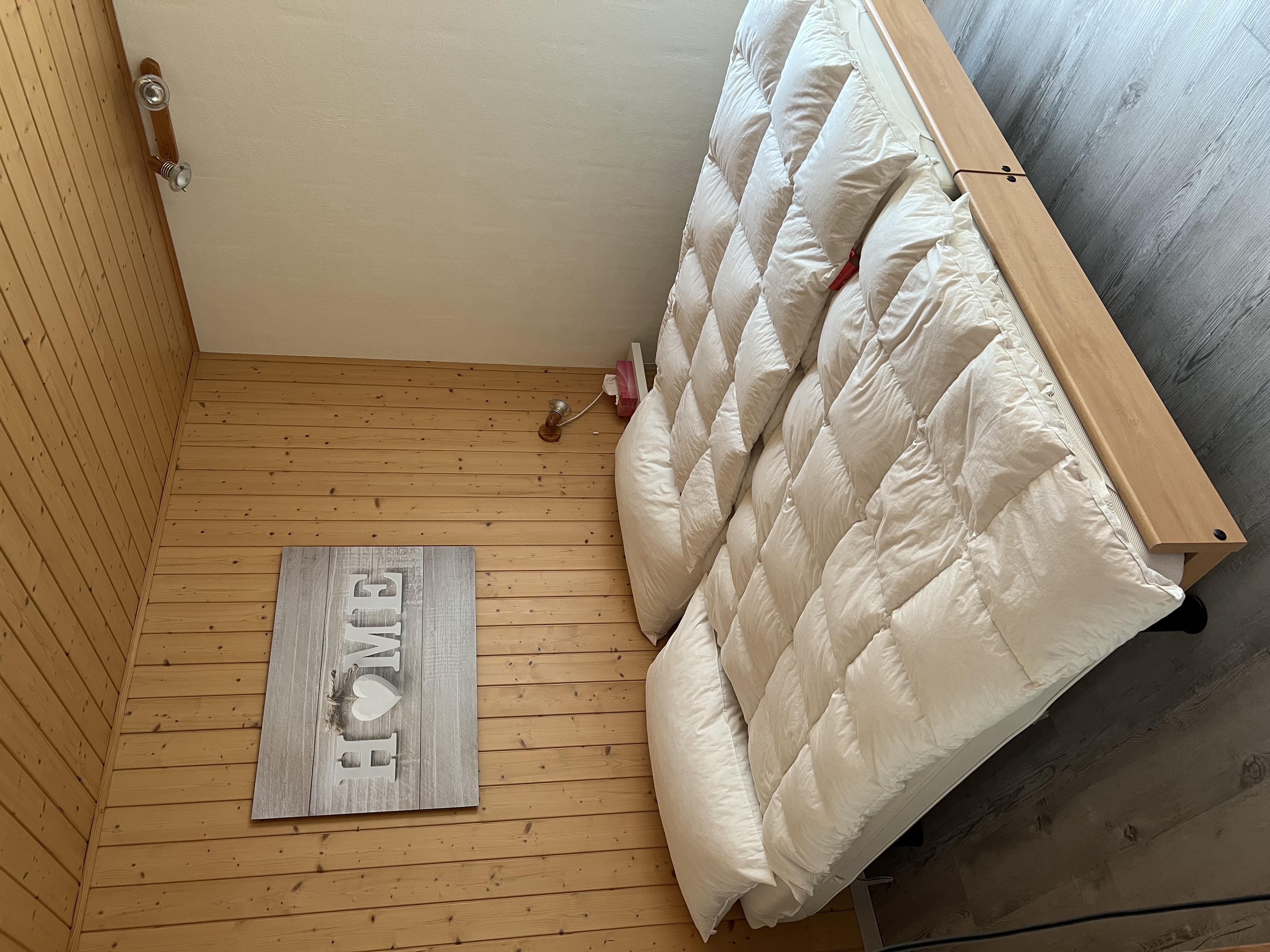 CB Zimmer UG 1 CB Zimmer UG 1