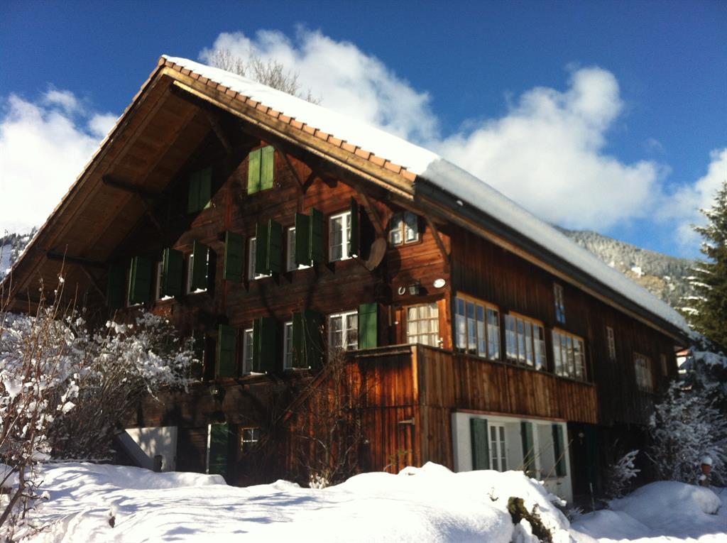 Bachgüetli, Aegertenstrasse 16 a im Winter Bachgüetli, Aegertenstrasse 16 a im Winter