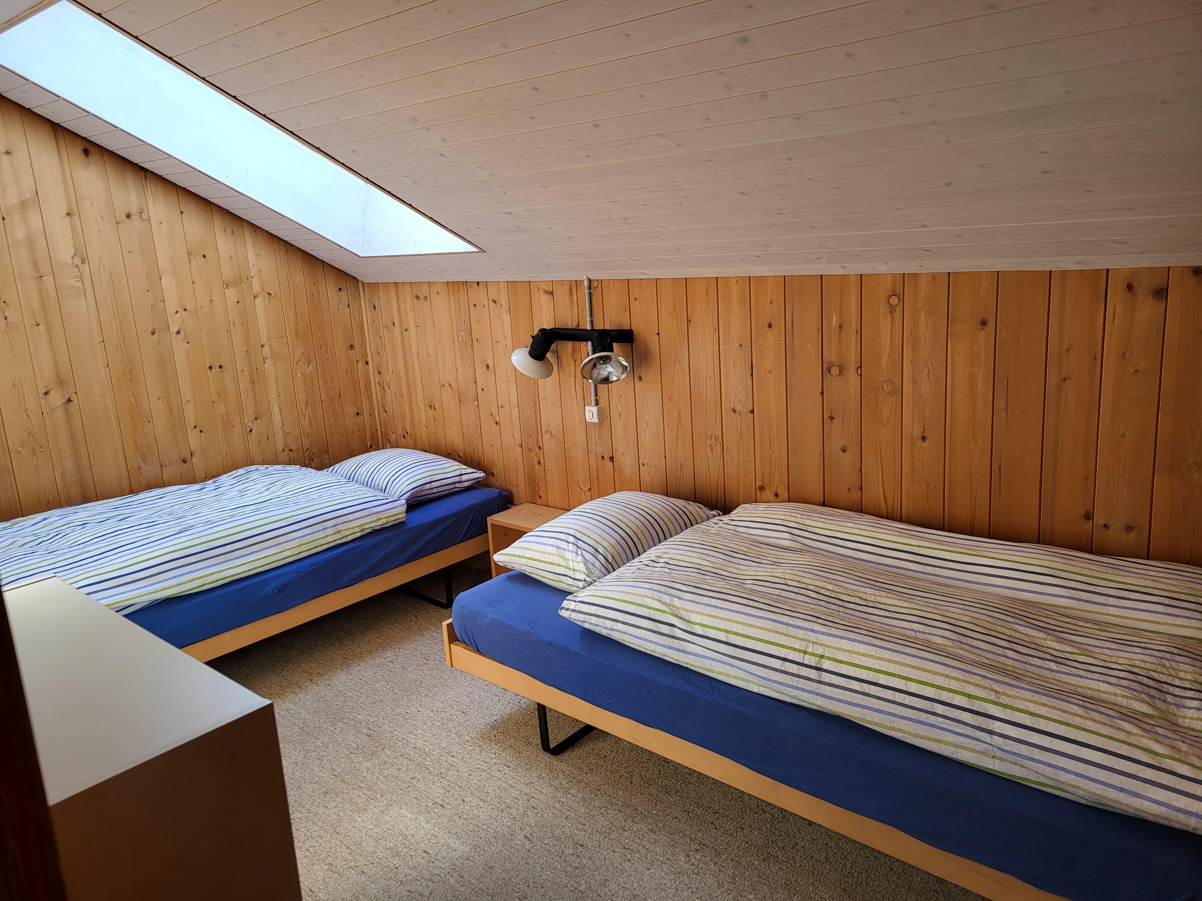 Schlafzimmer mit 2 Einzelbetten Schlafzimmer mit 2 Einzelbetten