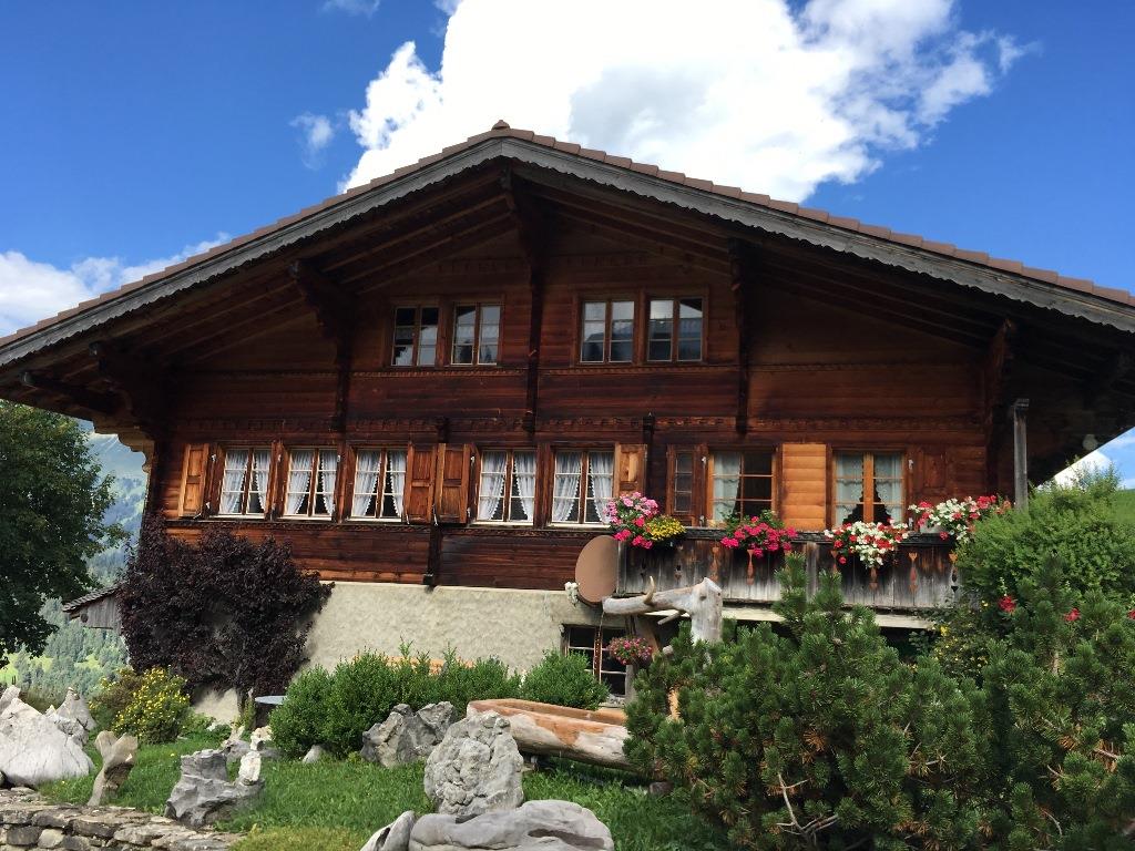 Am Bächli 4-Bettwohnung Ferienwohnung  Saanenland-Gstaad