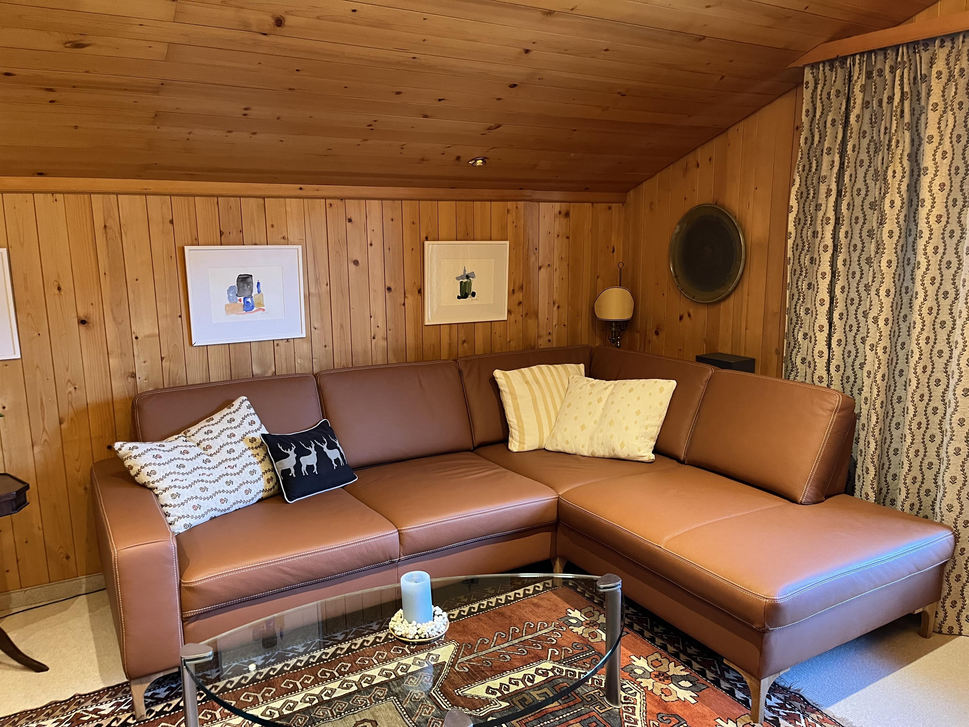 Wohnzimmer (1) Wohnzimmer (1)