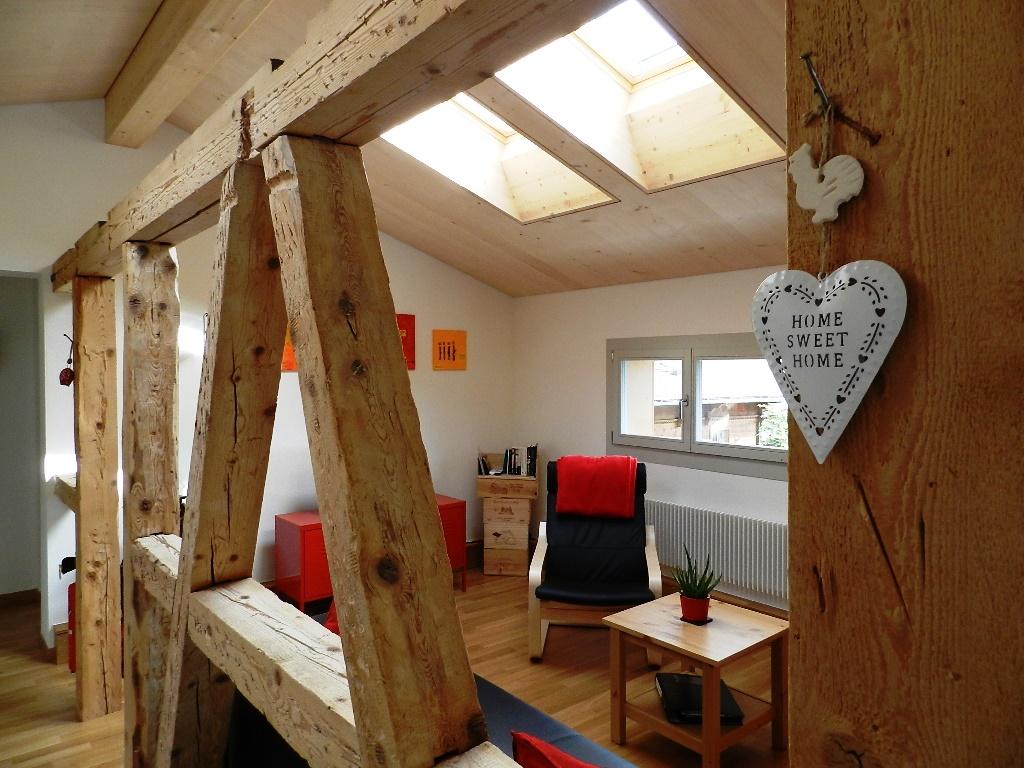 Wohn-/Esszimmer (6) Wohn-/Esszimmer (6)