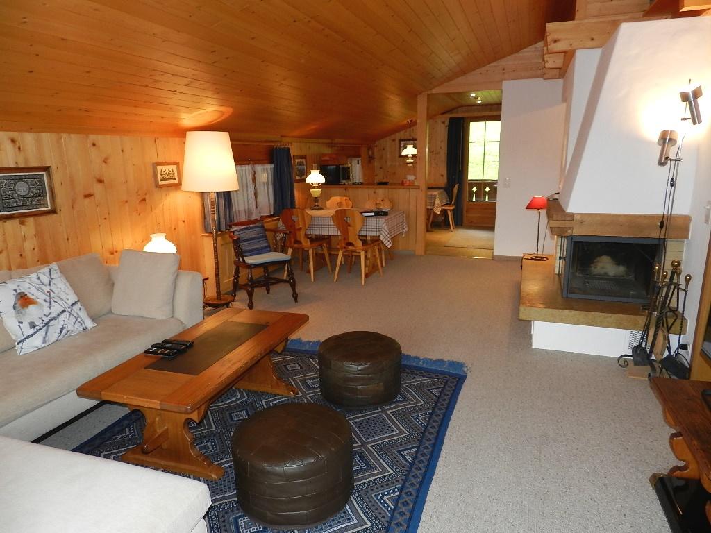 Wohnzimmer (6) Wohnzimmer (6)