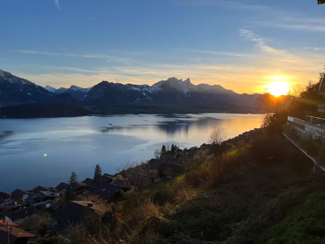 Download (1) Download (1)