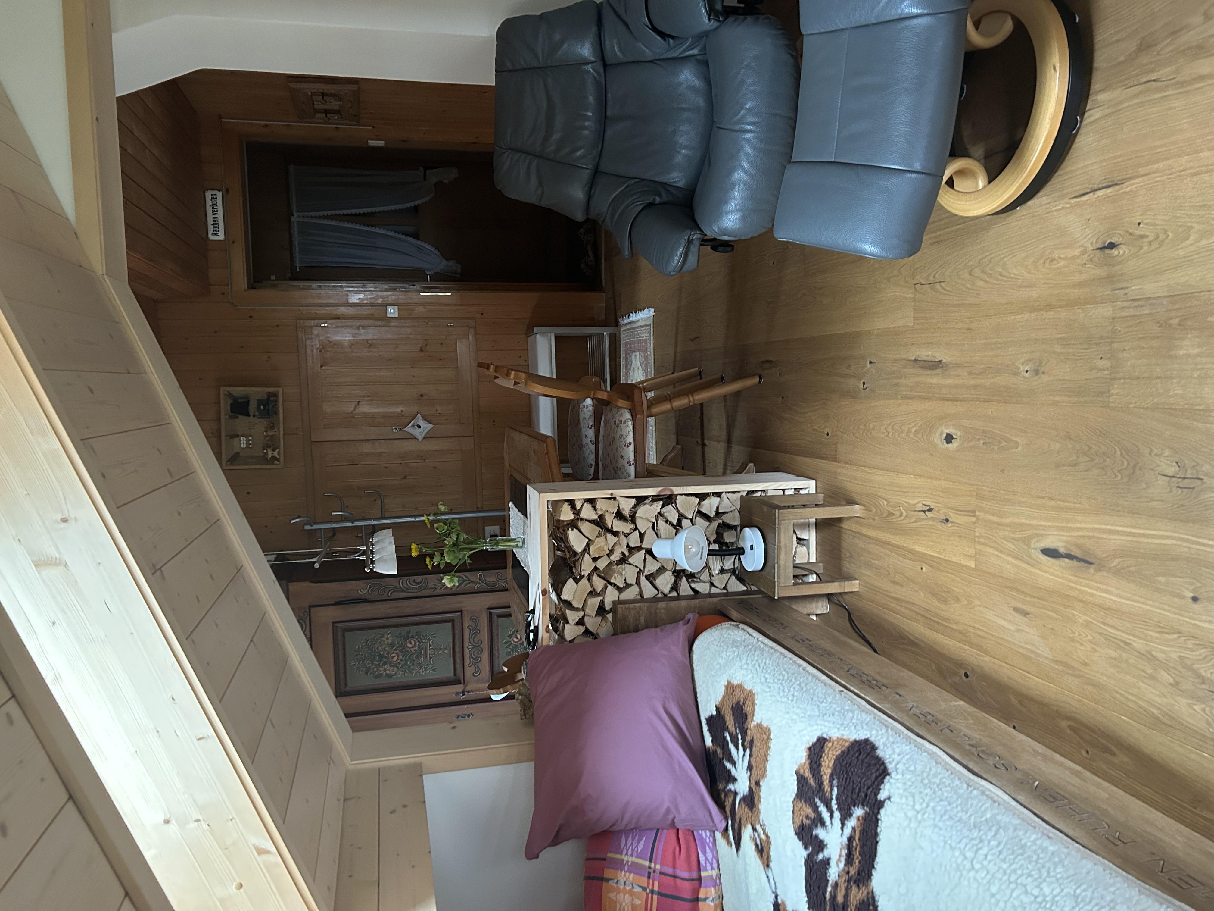 Zusatzbett in der Wohnstube Zusatzbett in der Wohnstube