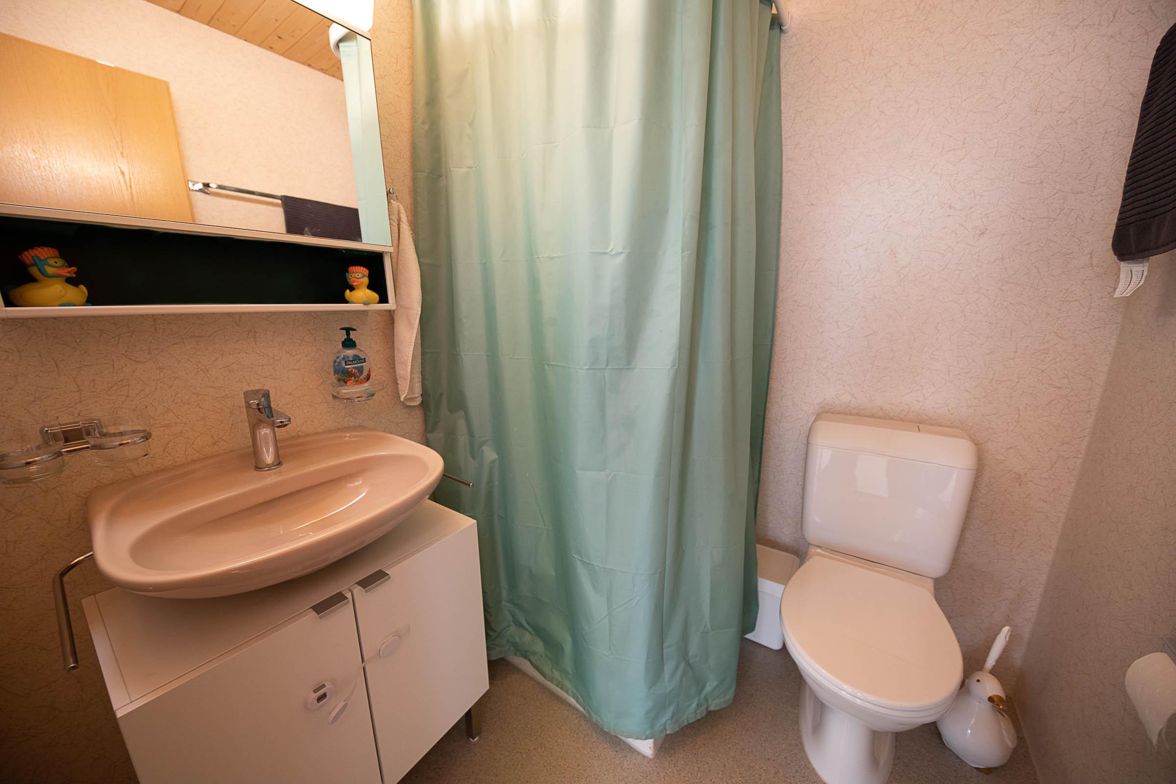 Das Badezimmer Das Badezimmer