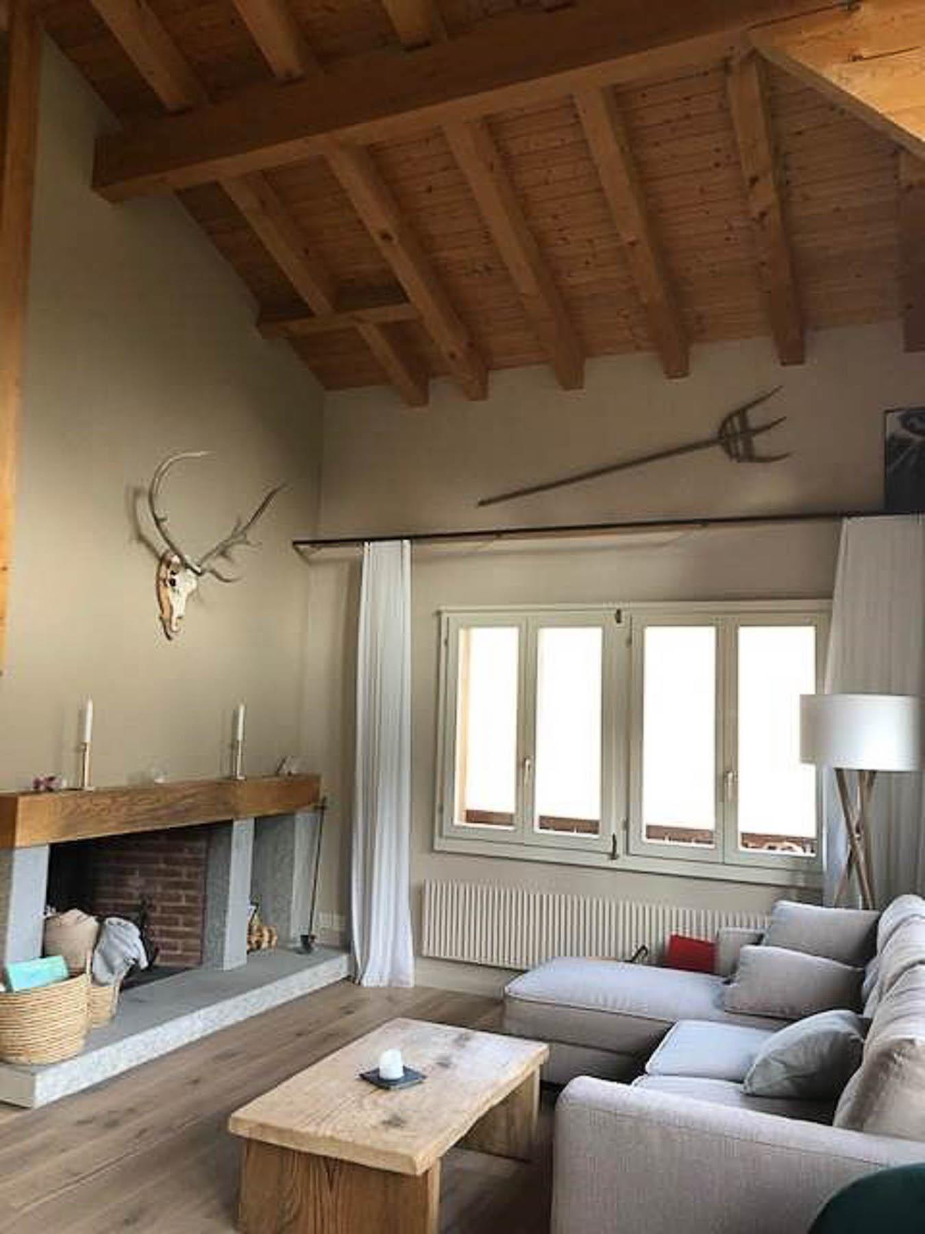 Wohnraum im OG Wohnraum im OG