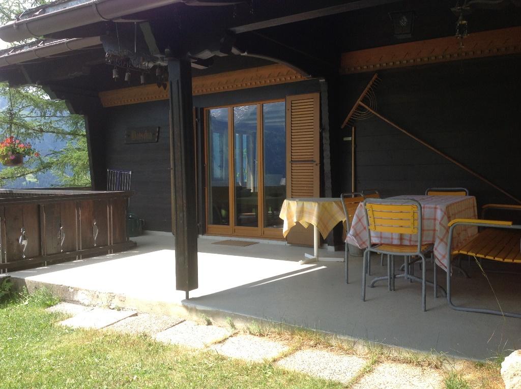 Gedeckter Sitzplatz Gedeckter Sitzplatz