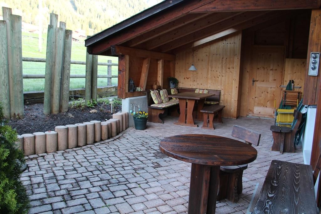 Eigener Gartensitzplatz Eigener Gartensitzplatz